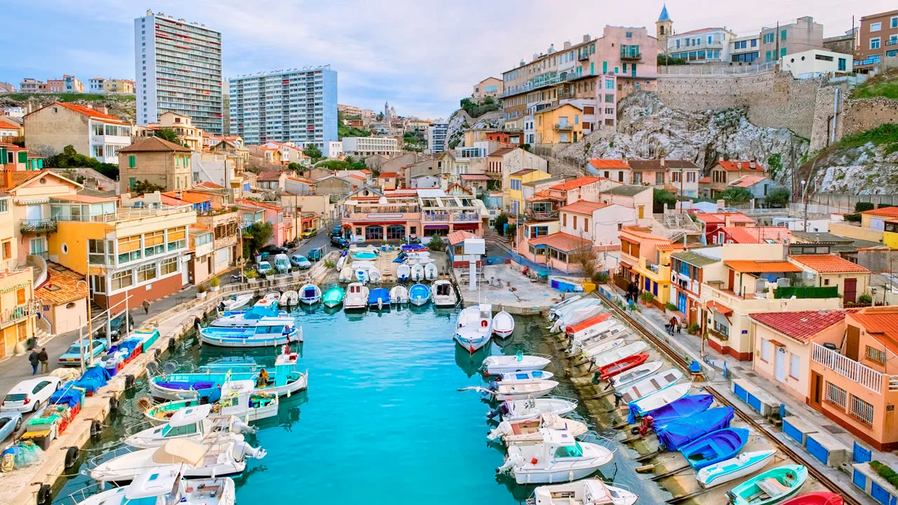 83873305-52a8-45e3-aacf-9cf020e876cd