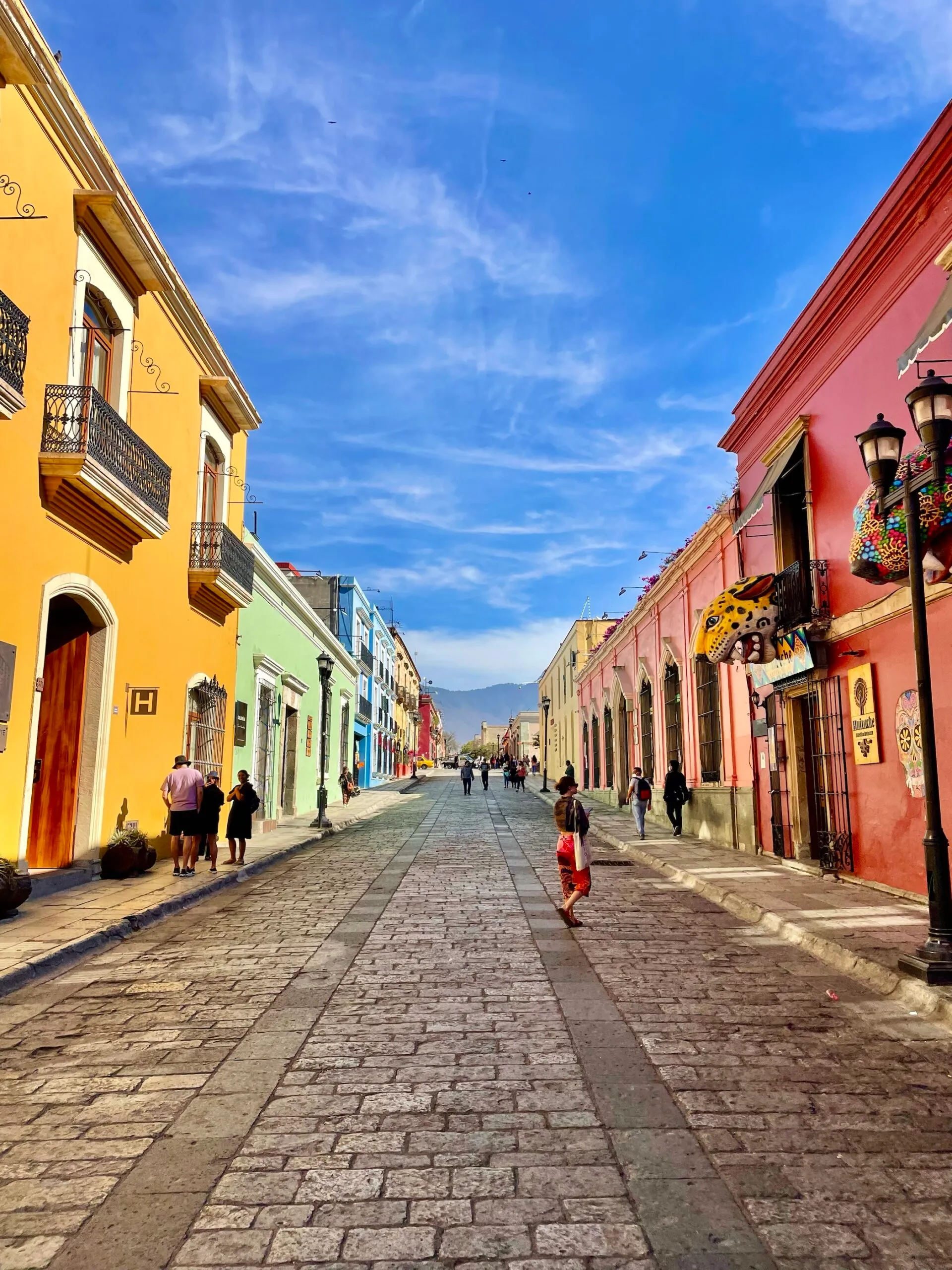 oaxaca-guide-street-scene-mfrh-original-scaled